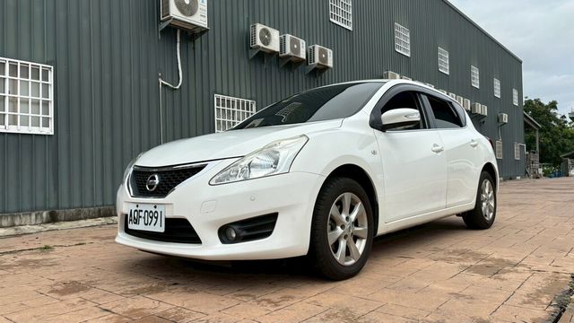 NISSAN日產 TIIDA  第14張相片