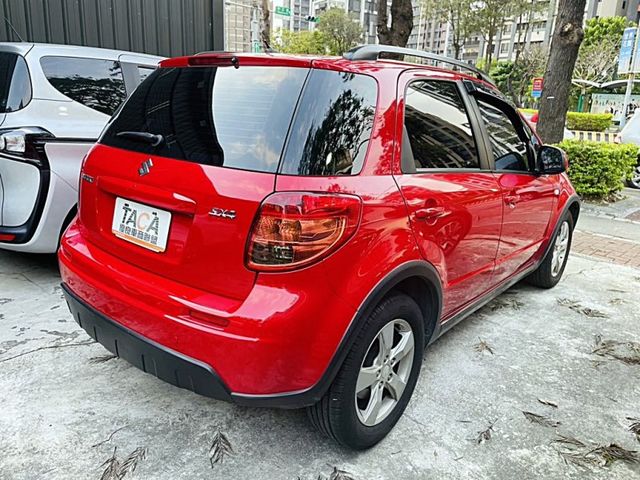 Suzuki  SX4   第5張相片