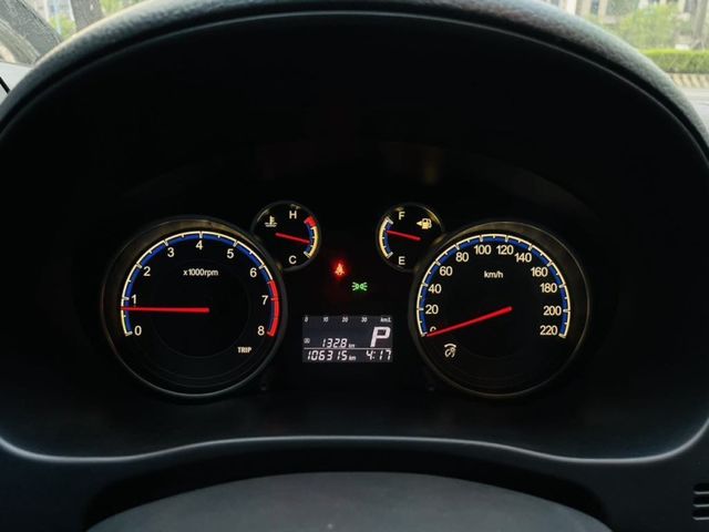 Suzuki  SX4   第14張相片