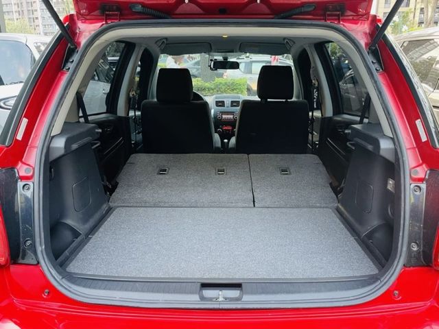 Suzuki  SX4   第19張相片