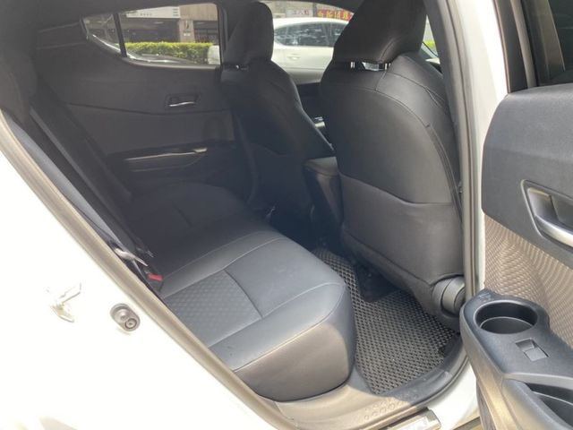 Toyota  C-HR 2023年TOYOTA CH  第9張相片