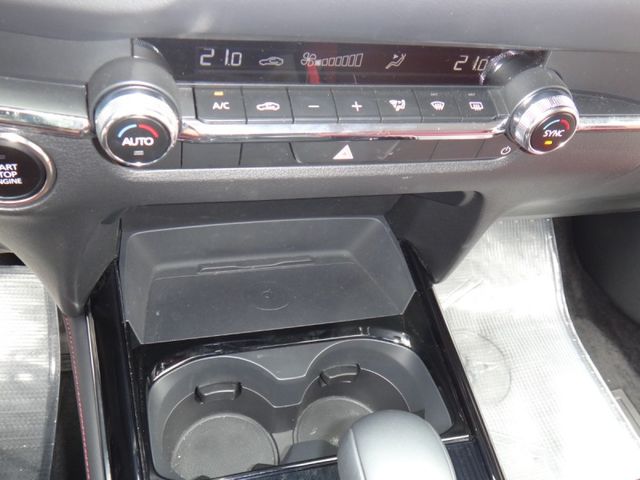 Mazda  CX-30  第21張相片