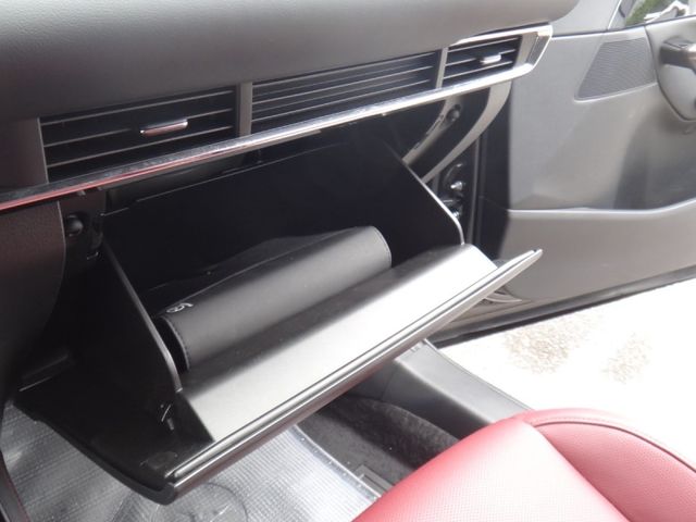 Mazda  CX-30  第24張相片