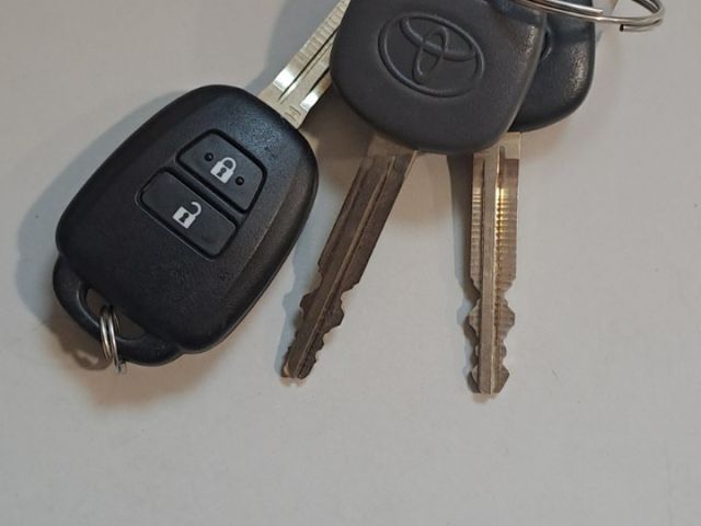 Toyota  Hiace  第5張相片