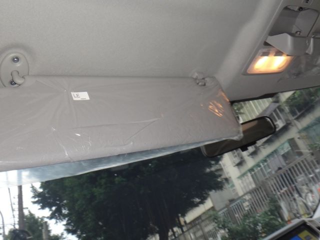 Toyota  Hiace  第16張相片