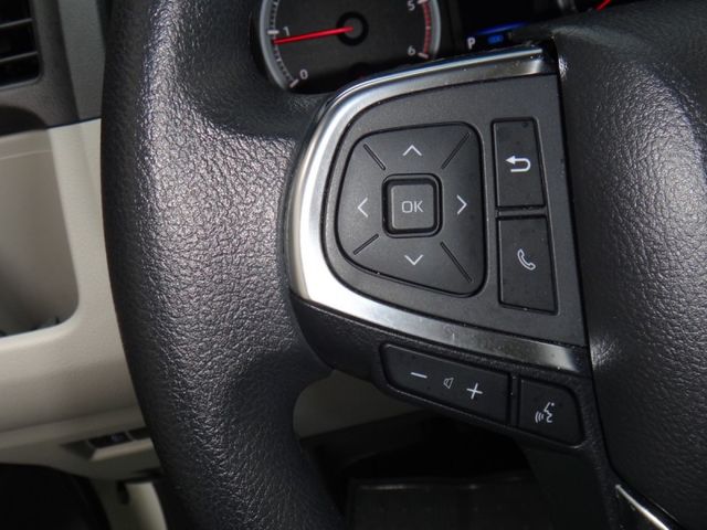 Toyota  Hiace  第19張相片