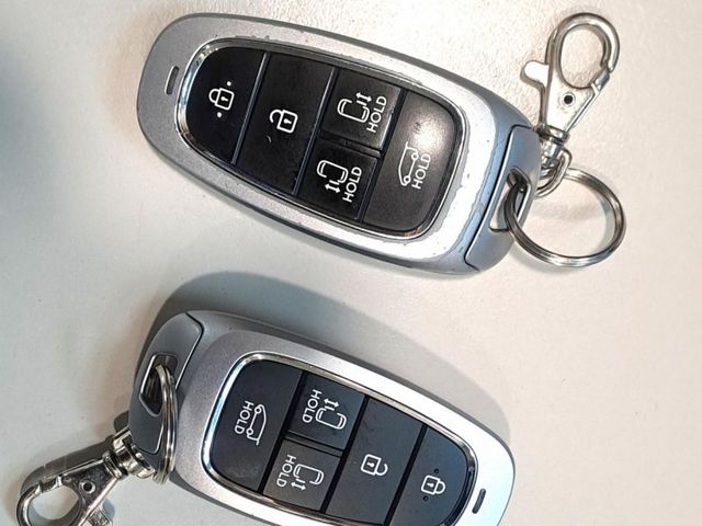 Hyundai  STARIA  第5張相片