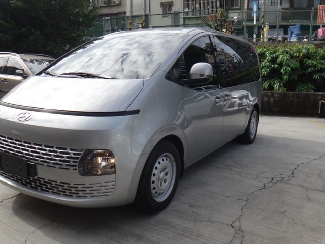 Hyundai  STARIA  第8張相片