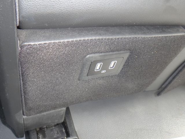 Hyundai  STARIA  第13張相片