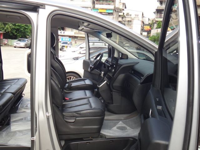 Hyundai  STARIA  第26張相片