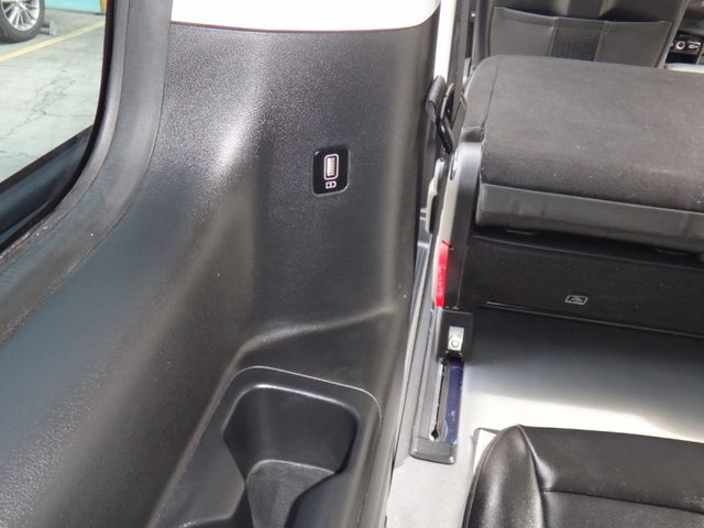 Hyundai  STARIA  第38張相片