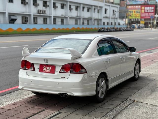 Honda  Civic  第5張相片