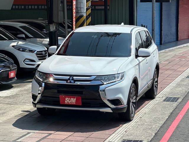 Mitsubishi  Outlander  第2張相片