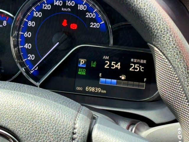 Toyota  Yaris  第10張相片