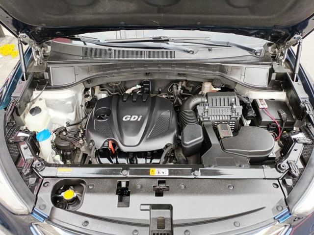 Hyundai  Santa Fe  第15張相片