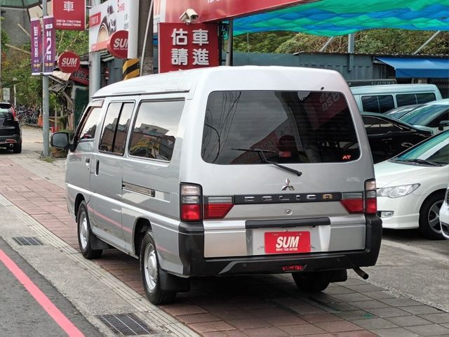 Mitsubishi  Delica  第5張相片