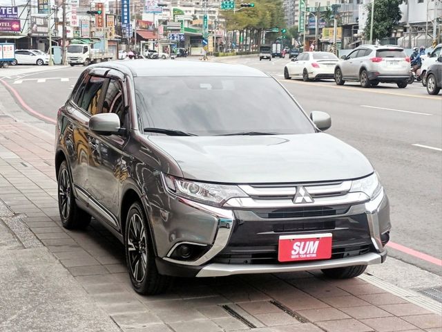 Mitsubishi  Outlander  第2張相片