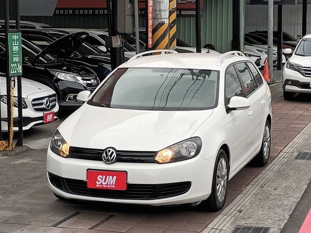 Volkswagen 福斯  Golf  第2張相片
