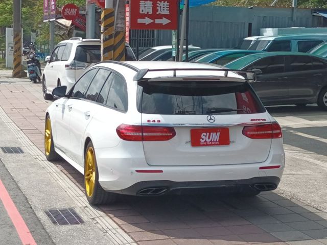 Mercedes-Benz/賓士   AMG  第5張相片