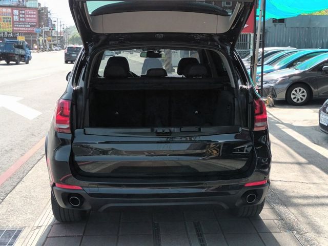 BMW/ 寶馬  X5 SERIES  X5 xDrive25d  第11張相片