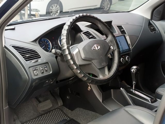 Mitsubishi  Zinger  第5張相片