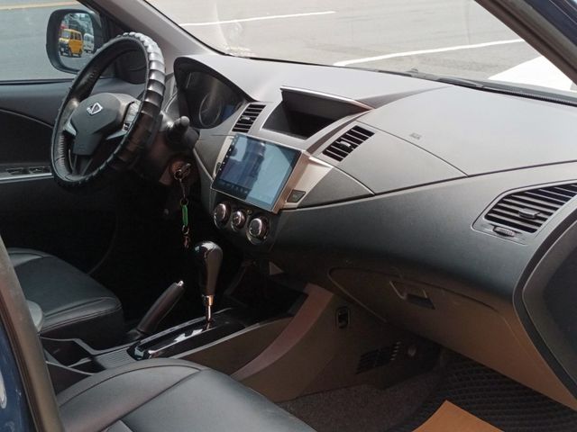 Mitsubishi  Zinger  第12張相片