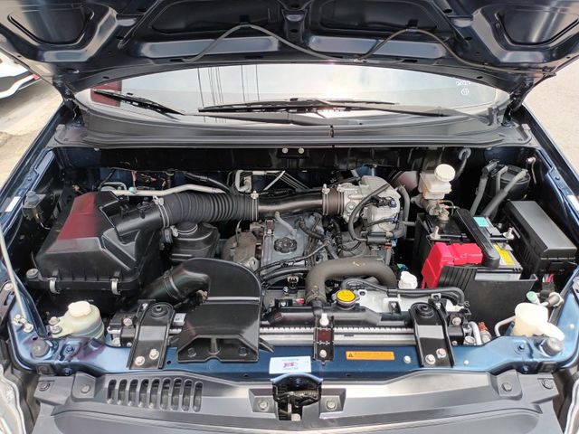 Mitsubishi  Zinger  第13張相片