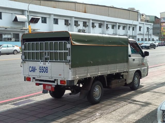 Mitsubishi  Delica  第3張相片