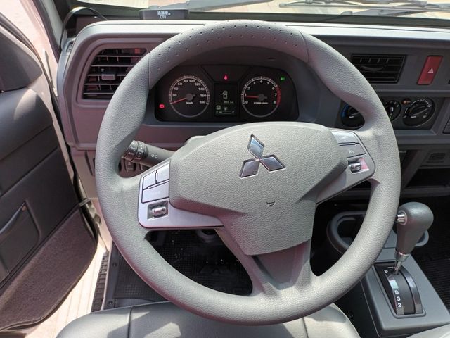 Mitsubishi  Delica  第11張相片