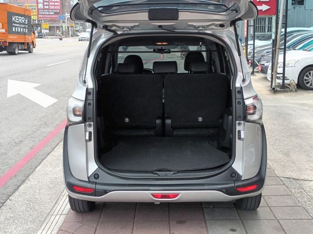 Toyota  SIENTA  第12張相片
