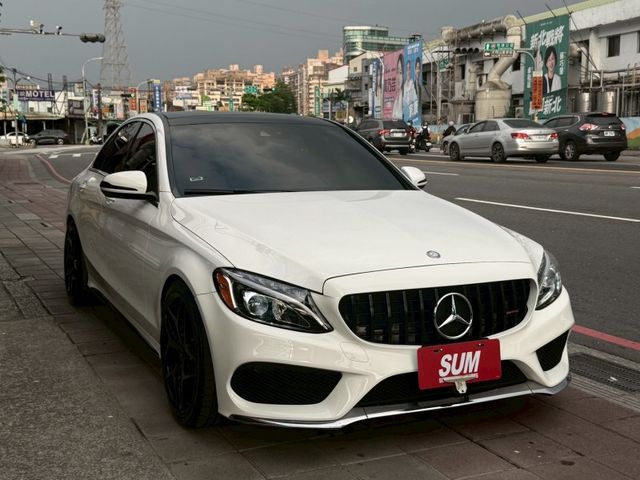 Mercedes-Benz/賓士   C-CLASS  C300  第4張相片