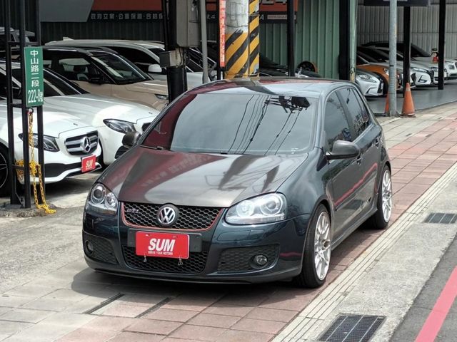 Volkswagen 福斯  Golf  第1張相片