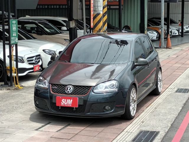 Volkswagen 福斯  Golf  第3張相片