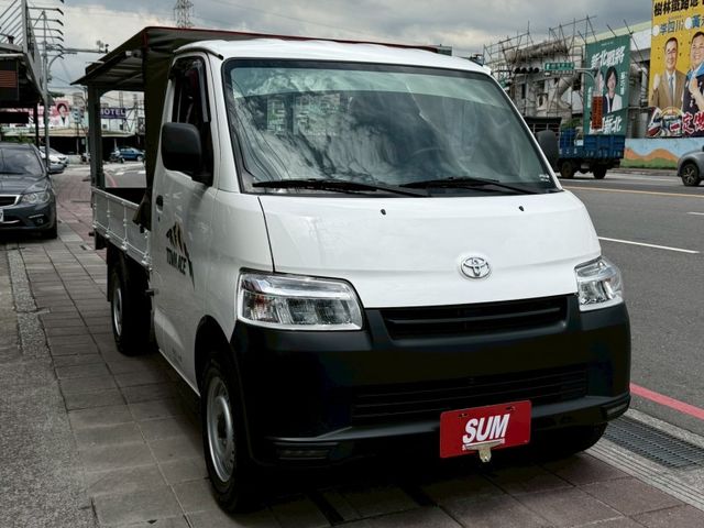 Toyota  Town Ace 2024 Towmace僅跑四萬 工作好夥伴!  第4張相片