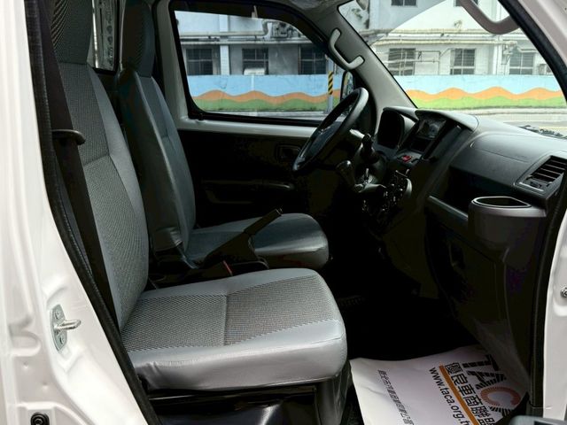 Toyota  Town Ace 2024 Towmace僅跑四萬 工作好夥伴!  第9張相片
