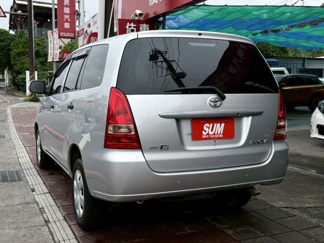 Toyota  Innova 2012 INNOVA 2.0自排省稅金 18萬帶回家!  第5張相片