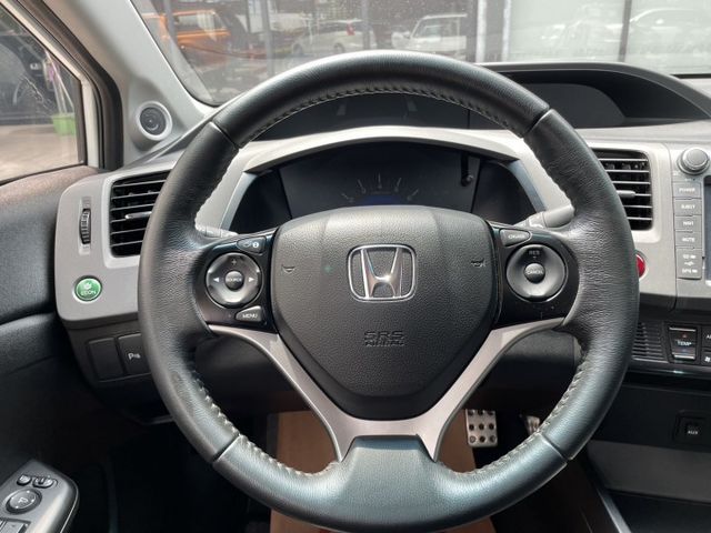 頂級版 天窗 HID頭燈 換檔快撥 定速 倒車影像 導航 (永大店)  第12張相片