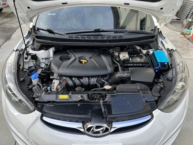 極光旗艦版 免KEY 恆溫 影音 導航 倒車影像 駕駛電動座椅 全車原版件 里程保證 (永大店)  第11張相片