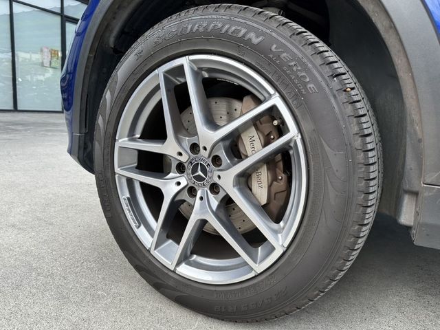 AMG 4Matic 僅跑6萬公里 全景天窗 盲點 LED頭燈尾燈 摸門 全車原版件 里程保證 (永大店)  第18張相片