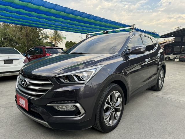 小改款 全景天窗 免key 倒車影像 電動座椅 全車原版件 里程保證 (永大店)  第1張相片
