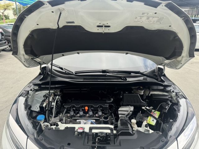S版 一手車 LED頭燈 倒車影像 恆溫 換檔快撥 全車原版件 里程保證 (永大店)  第11張相片
