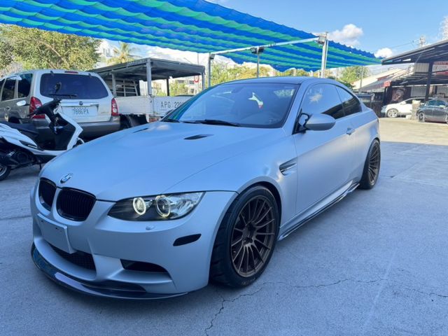 E92 M3 Frozen Silver Edition 限量 消光銀 碳纖維中控飾板 精品升級 (新市店)  第1張相片