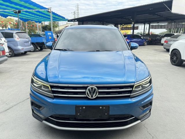 330TSI HL頂級版 液晶儀表 ACC跟車 環景 4WD 雙前電動椅 全車原版件 里程保證 (新市店)  第4張相片