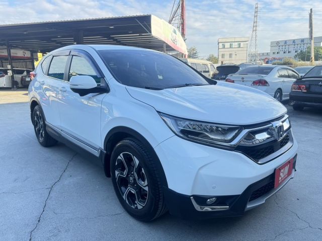 VTi-S 一手車 LED頭尾燈 ACC跟車 全車原版件 里程保證 (永大店)  第3張相片