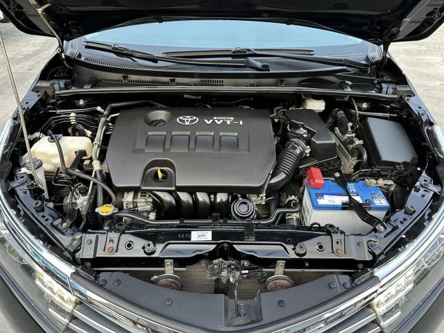 尊爵版 LED頭燈 駕駛電動椅 免KEY 恆溫 定速 全車原版件  第11張相片
