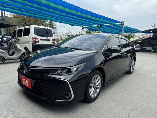 一手車 豪華版 acc跟車 恆溫 鋁圈 全車原版件 里程保證  第1張相片
