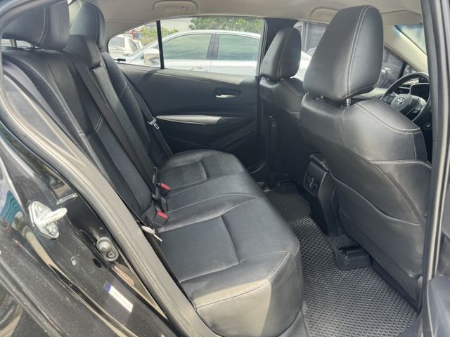 一手車 豪華版 acc跟車 恆溫 鋁圈 全車原版件 里程保證  第8張相片