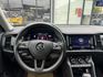 2.0 TSI 4x4尊榮版 七人座 原廠數位儀表 全車原版件 里程保證 (新市店)  第17張縮圖