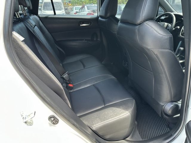 1.8汽油 GR版本 LV2跟車 環景 一手車 全車原版件 里程保證 (新市店)  第8張相片