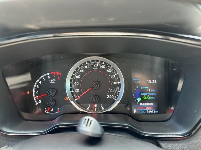 1.8汽油 GR版本 LV2跟車 環景 一手車 全車原版件 里程保證 (新市店)  第11張相片
